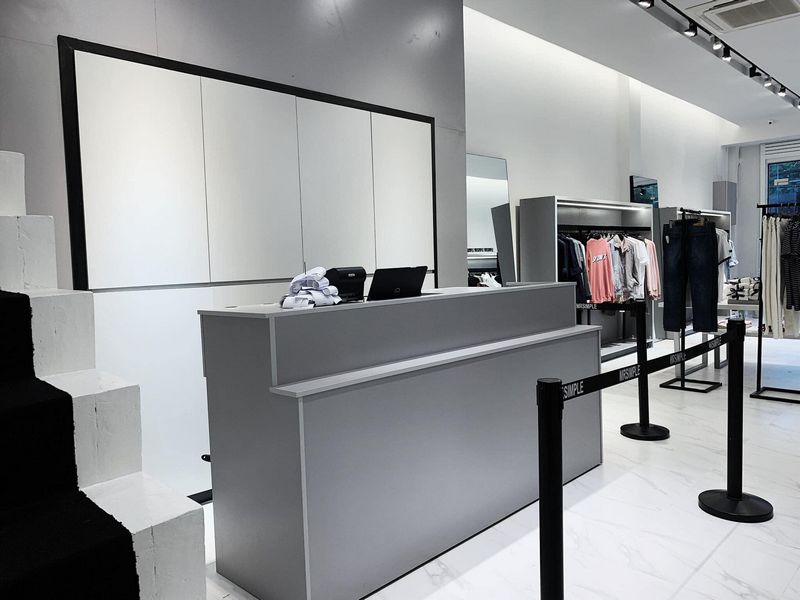 Thiết kế shop vest Nam Thiết kế shop vest Nam
