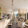 Mẫu shop mỹ phẩm nhỏ xinh của Chị Thu tại Quận Tân Bình