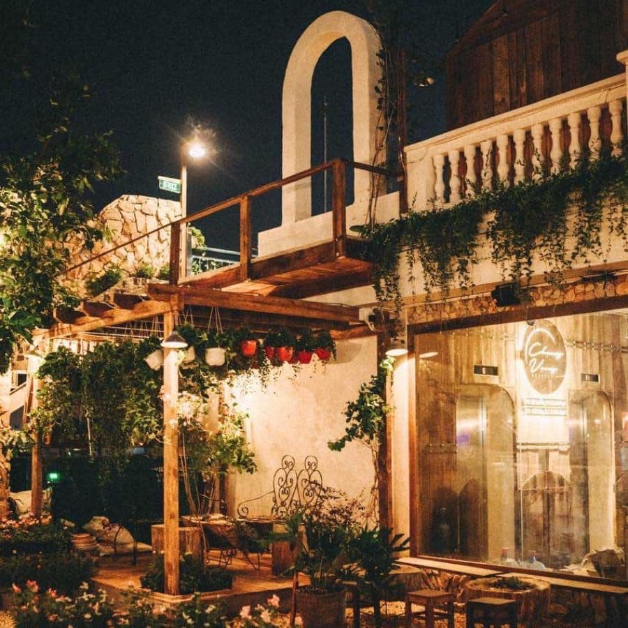 Thiết kế quán Rooftop đẹp, hoài cổ
