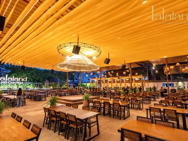 Thiết kế quán beer & music phong cách mở