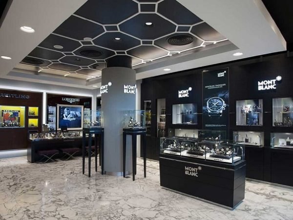 Mẫu thiết kế shop đồng hồ lịch lãm của Anh Cường tại Quận Bình Thạnh