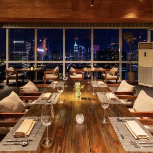 2 Thiết kế thi công nhà hàng Shri Rooftop City Skyline Quận 1 | Trọng Design
