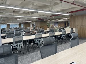 34 Toàn bộ ghế trong văn phòng đều là ghế công thái học | Trọng Design