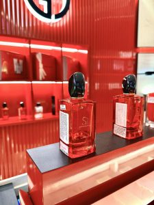 5 Thiết kế thi công gian hàng trưng bày mỹ phẩm tại trung tâm thương mại Takashimaya Quận 1 | Trọng Design