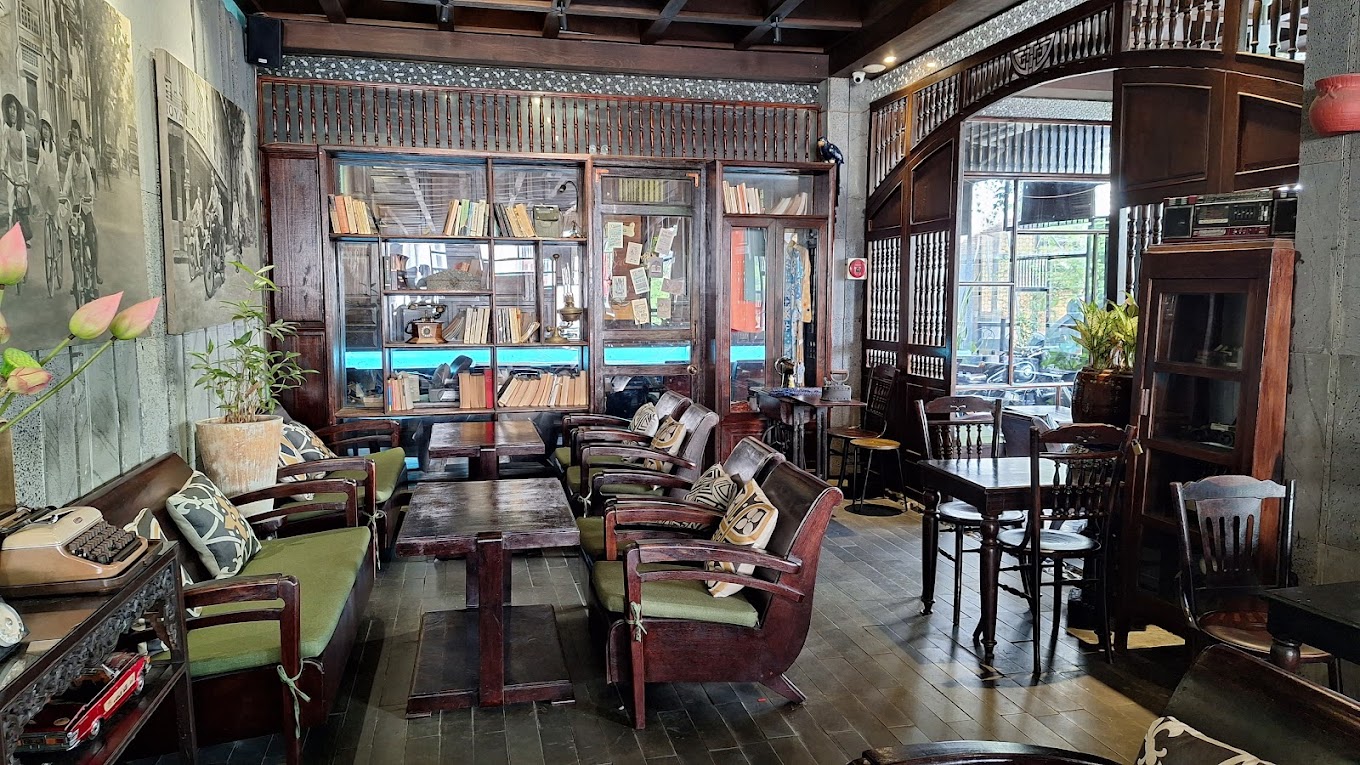 Cà Phê Cô Ba Đồng Khởi Cà Phê Cô Ba Đồng Khởi