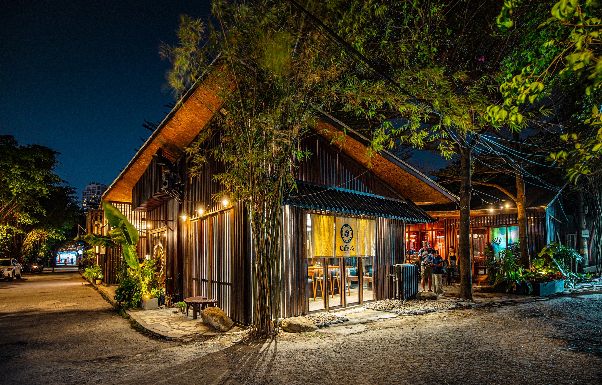 Cafe Một Phần Tư – Saryo Saigon Cafe Một Phần Tư – Saryo Saigon