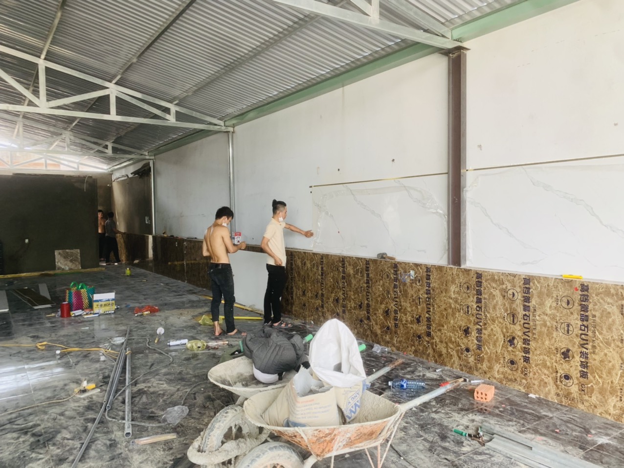 Tiến hành thi công thiết kế Tiến hành thi công thiết kế