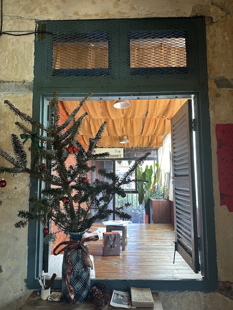 Người Tám Chuyện House Người Tám Chuyện House