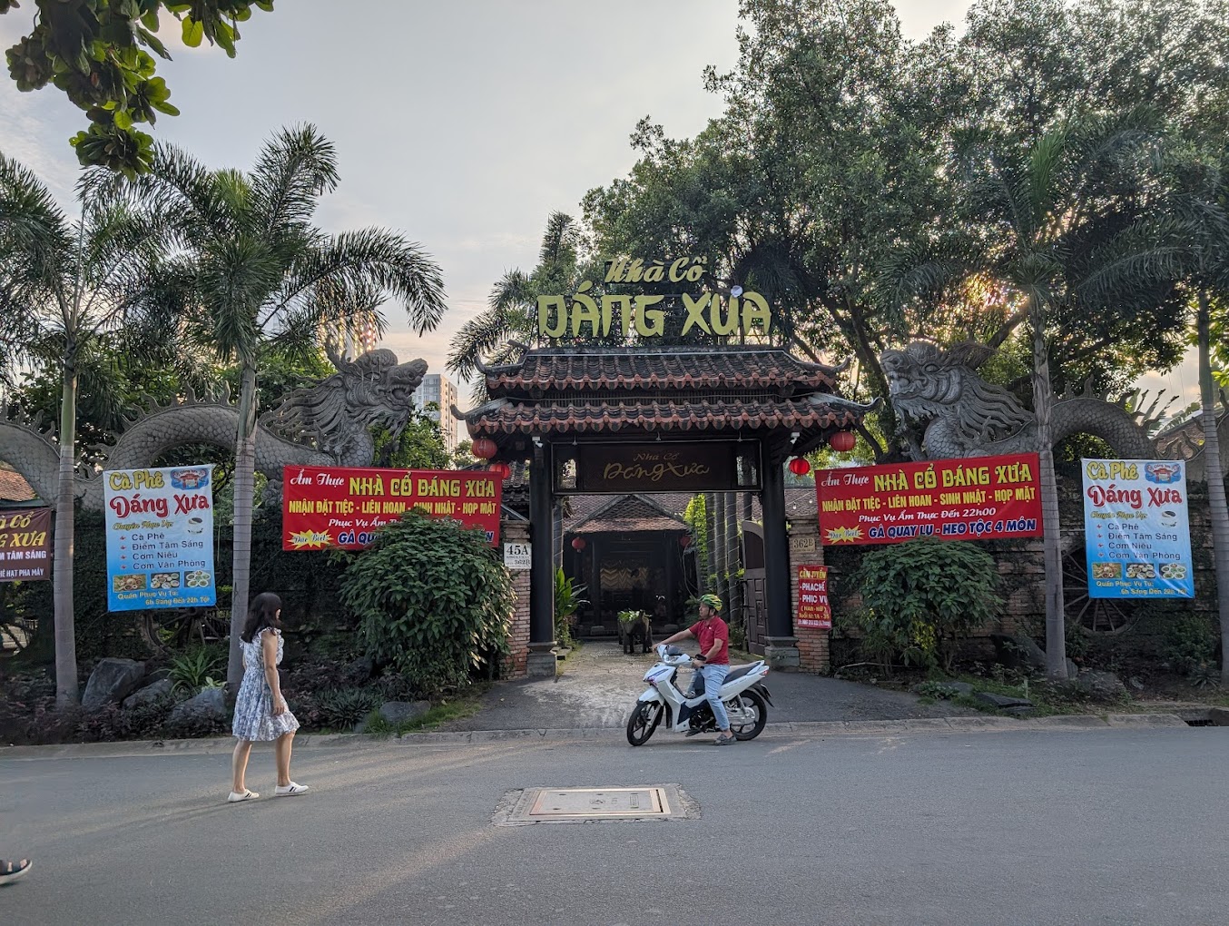 Nhà Cổ Dáng Xưa Nhà Cổ Dáng Xưa