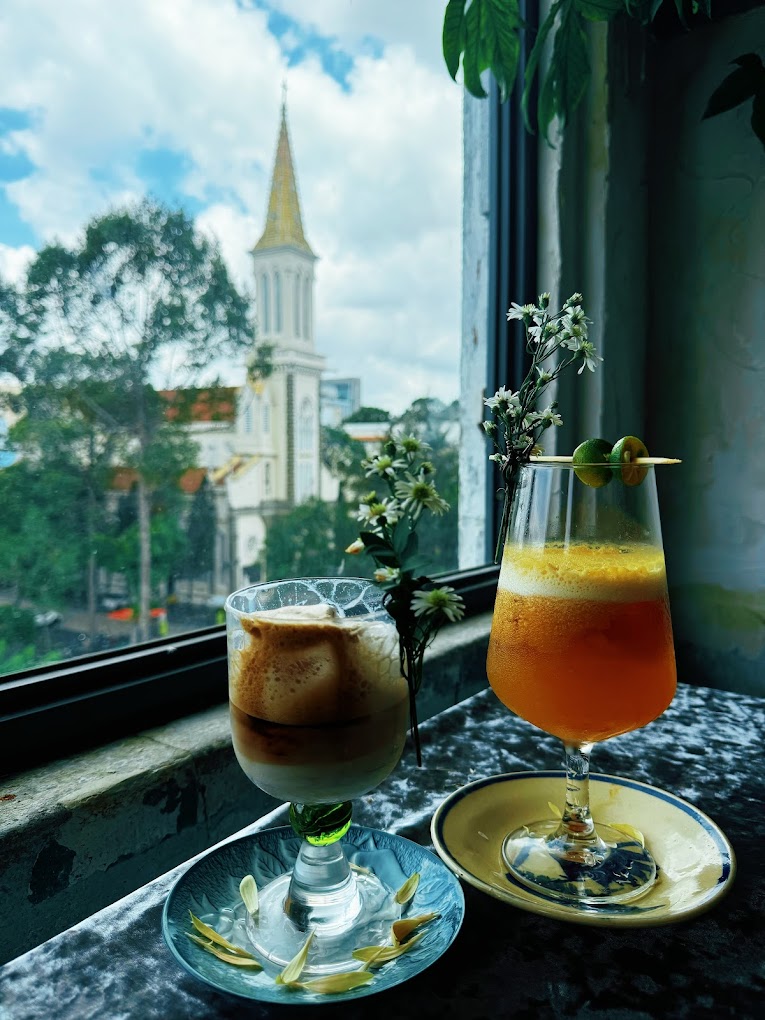 Quán cà phê Mơ Đi Hội Quán cà phê Mơ Đi Hội