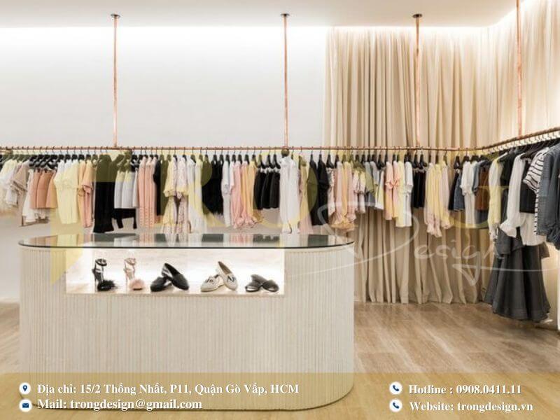 Thiết kế cửa hàng tối giản và hiện đại với không gian rộng rãi.