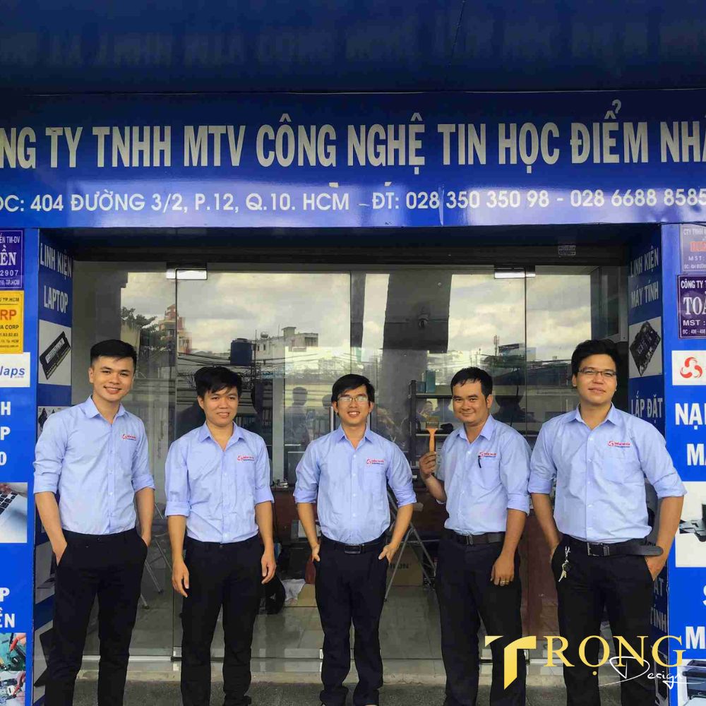 15_ Thiết kế_ thi công bảng hiệu Cửa hàng phụ kiện, linh kiện điện thoại, máy tính _ Trọng Design
