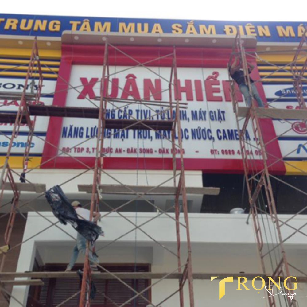 19_ Thiết kế_ thi công bảng hiệu Cửa hàng phụ kiện, linh kiện điện thoại, máy tính _ Trọng Design