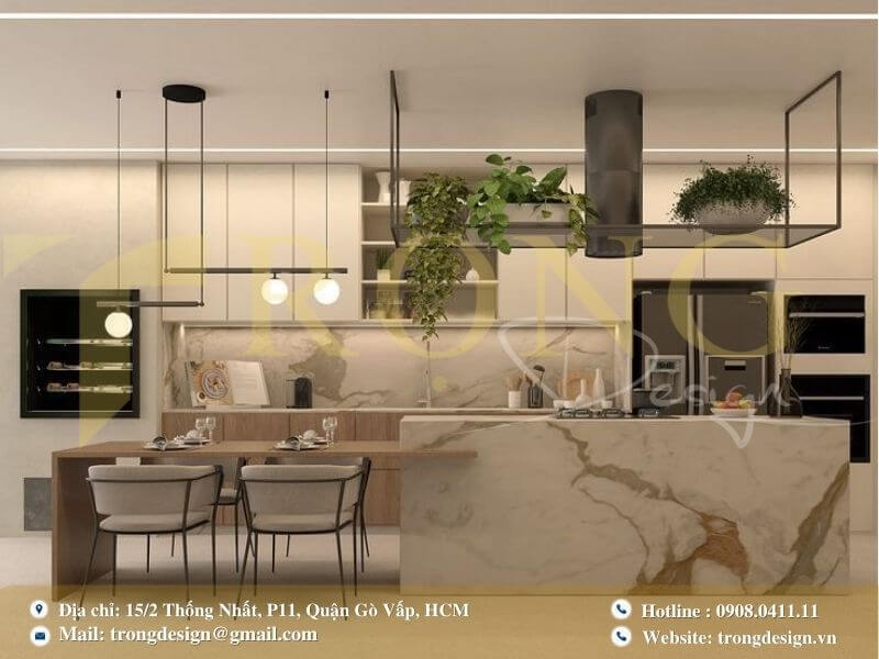 Phòng bếp thanh lịch với đá cẩm thạch vân vàng và không gian mở thoáng đãng.