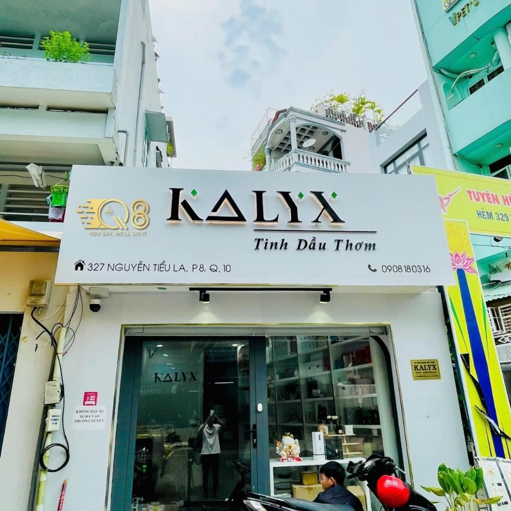 Thi công bảng hiệu giá rẻ Sài Gòn _ Làm bảng hiệu quảng cáo, bảng hiệu cửa hàng uy tín Sài Gòn - Hà Nội_ Trọng Design (117)
