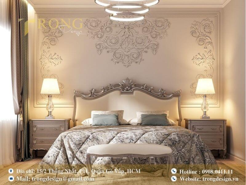 Phòng ngủ Cổ điển lộng lẫy với phù điêu tinh xảo.