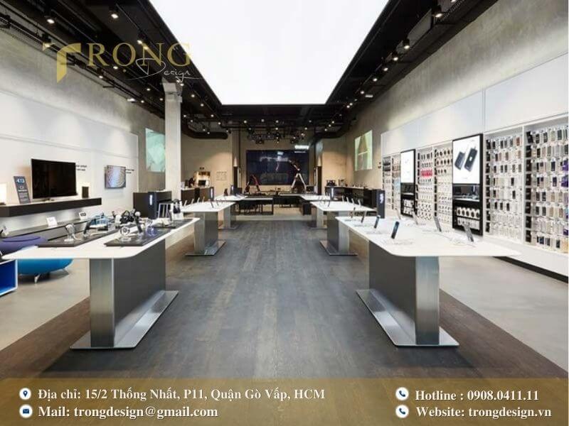 Không gian showroom rộng lớn, chuyên nghiệp với thiết kế tối giản và hiện đại.
