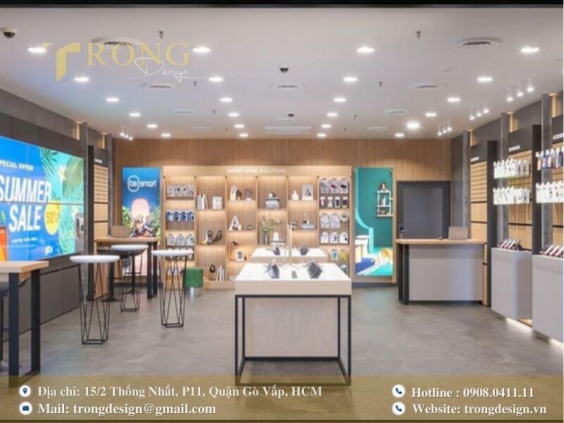 Thiết kế cửa hàng công nghệ hiện đại và tông gỗ ấm áp.