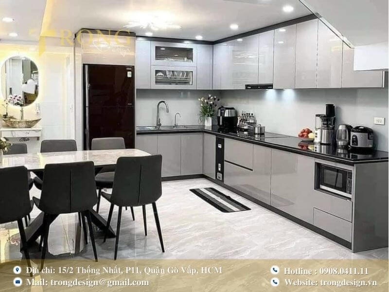 Thiết kế nhỏ gọn với tông màu xám chủ đạo, tối ưu hóa không gian.