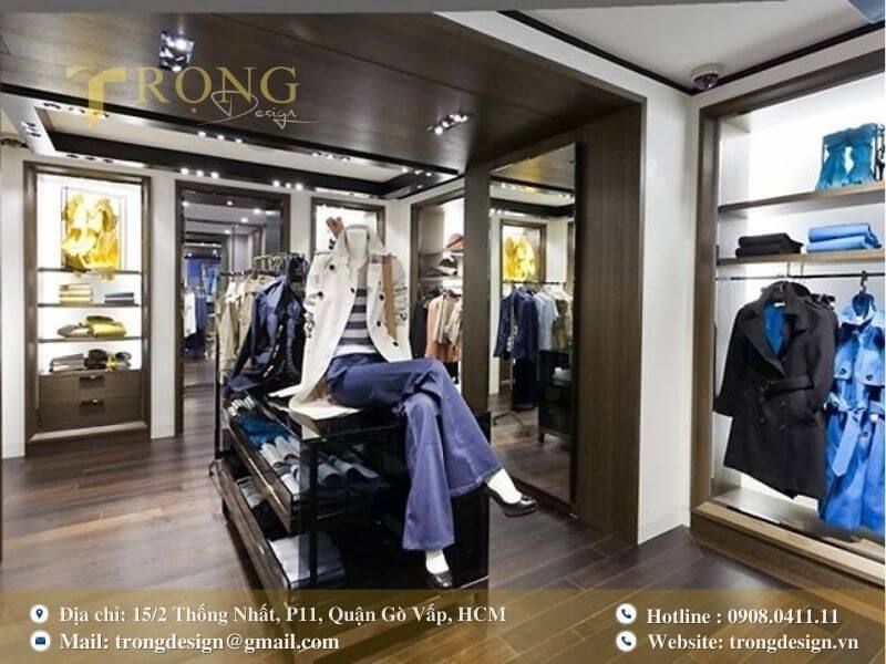 Cửa hàng tối giản, thanh lịch, tập trung vào trưng bày trang phục nữ tính và hiện đại.